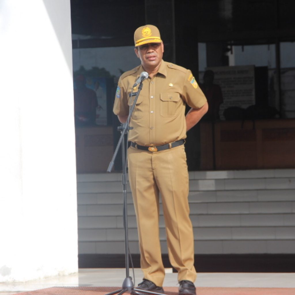 Sekda Papua Hery Dosinaen